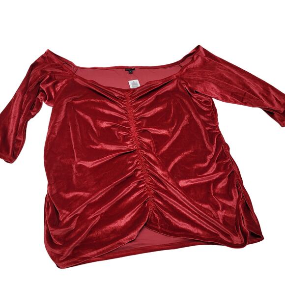 Torrid NWT red velvet shirred front off the shoulder top - Picture 2 of 9
